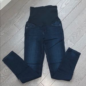 EUC AG Collection maternity denim, size 28R.